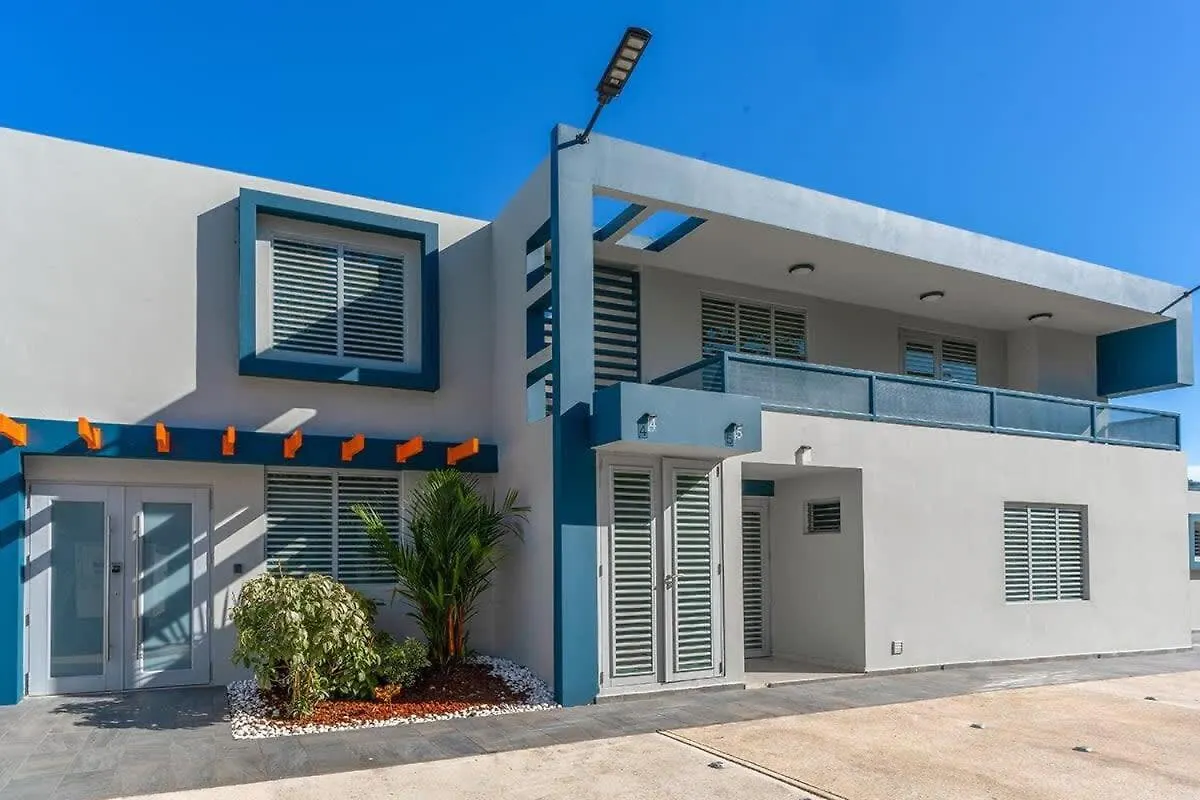 Private 7 Villa Complex With 16 Bedroom Pool & Jacuzzi Dorado
