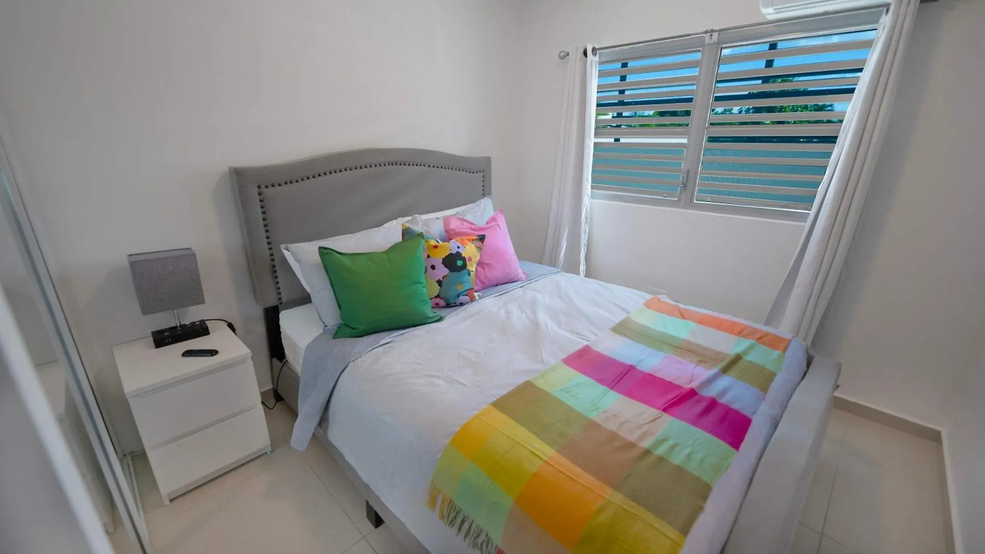Private 7 Villa Complex With 16 Bedroom Pool & Jacuzzi Dorado 0*,  Puerto Rico