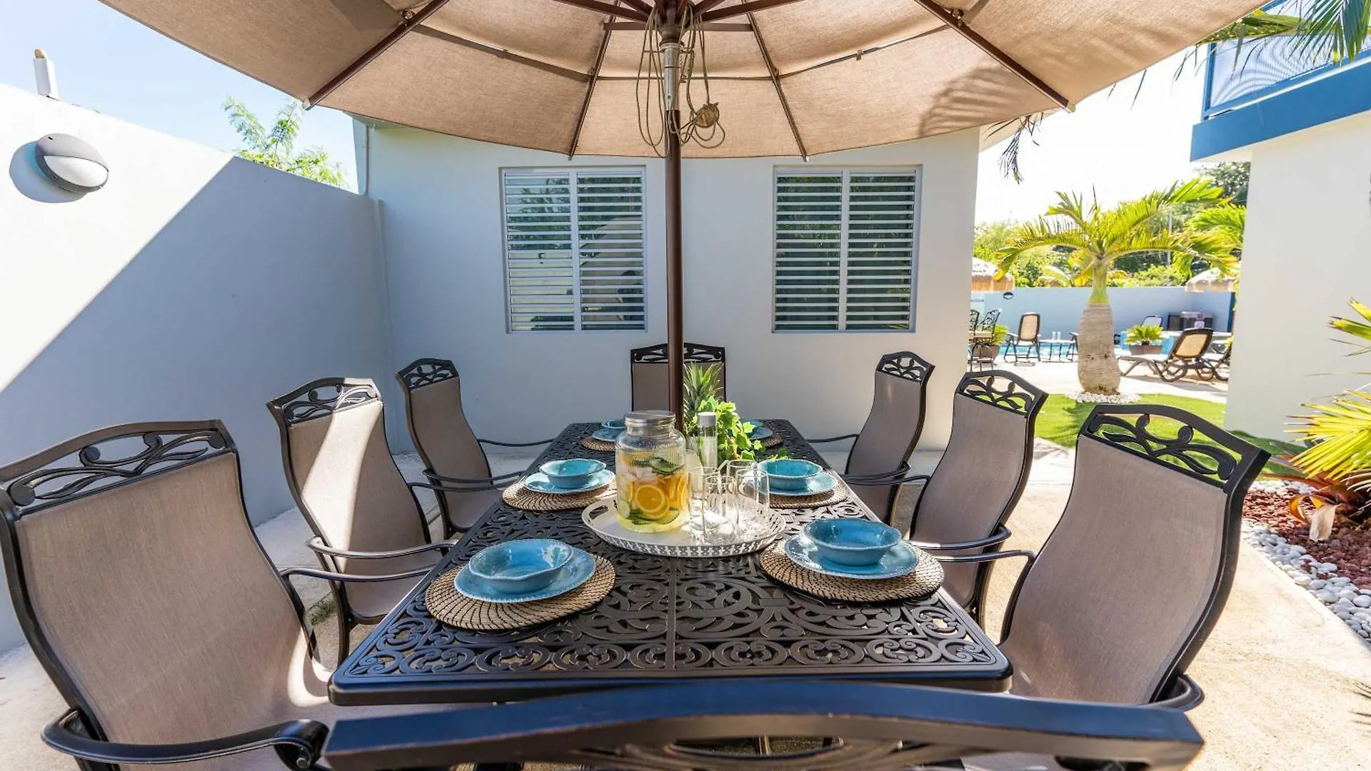 Private 7 Villa Complex With 16 Bedroom Pool & Jacuzzi Dorado
