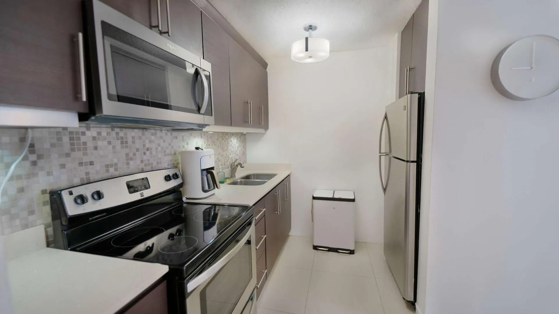 Private 7 Villa Complex With 16 Bedroom Pool & Jacuzzi Dorado Puerto Rico
