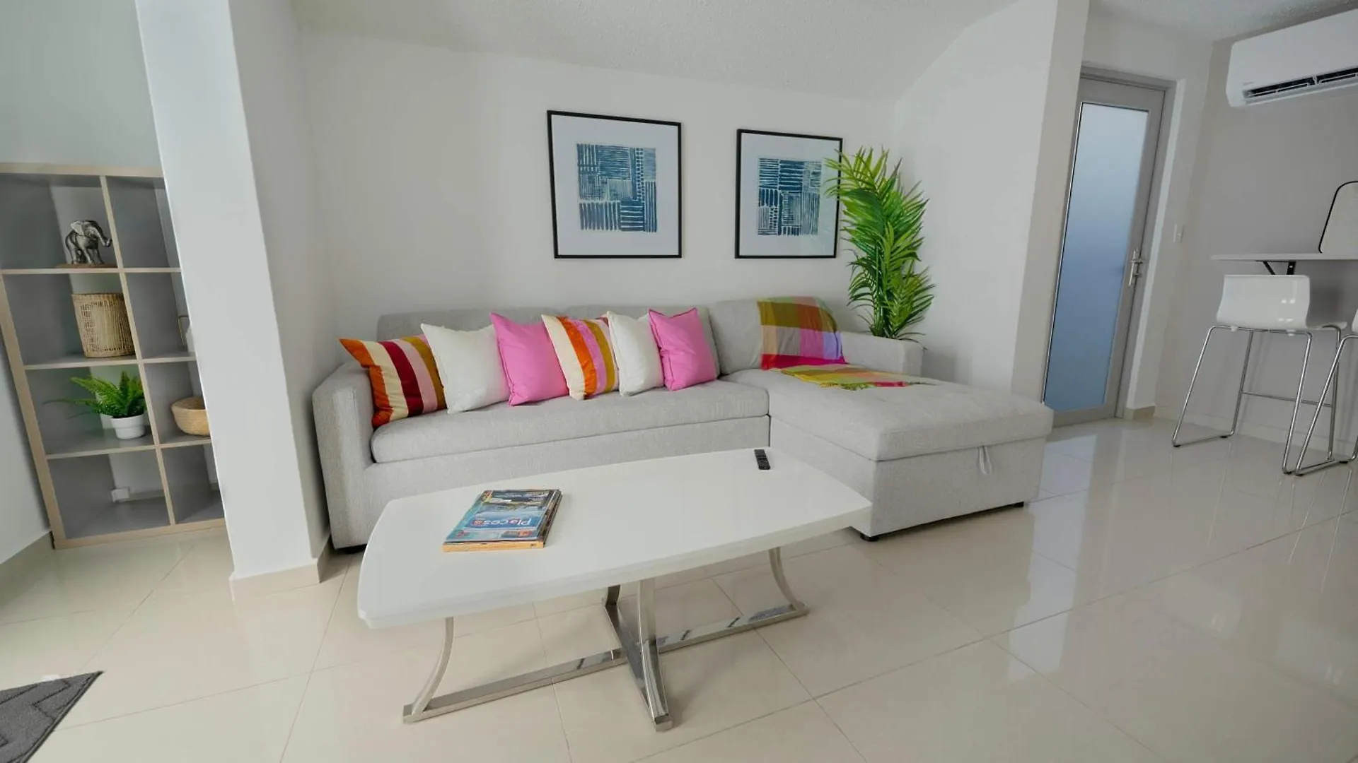 Private 7 Villa Complex With 16 Bedroom Pool & Jacuzzi Dorado 0*,  Puerto Rico