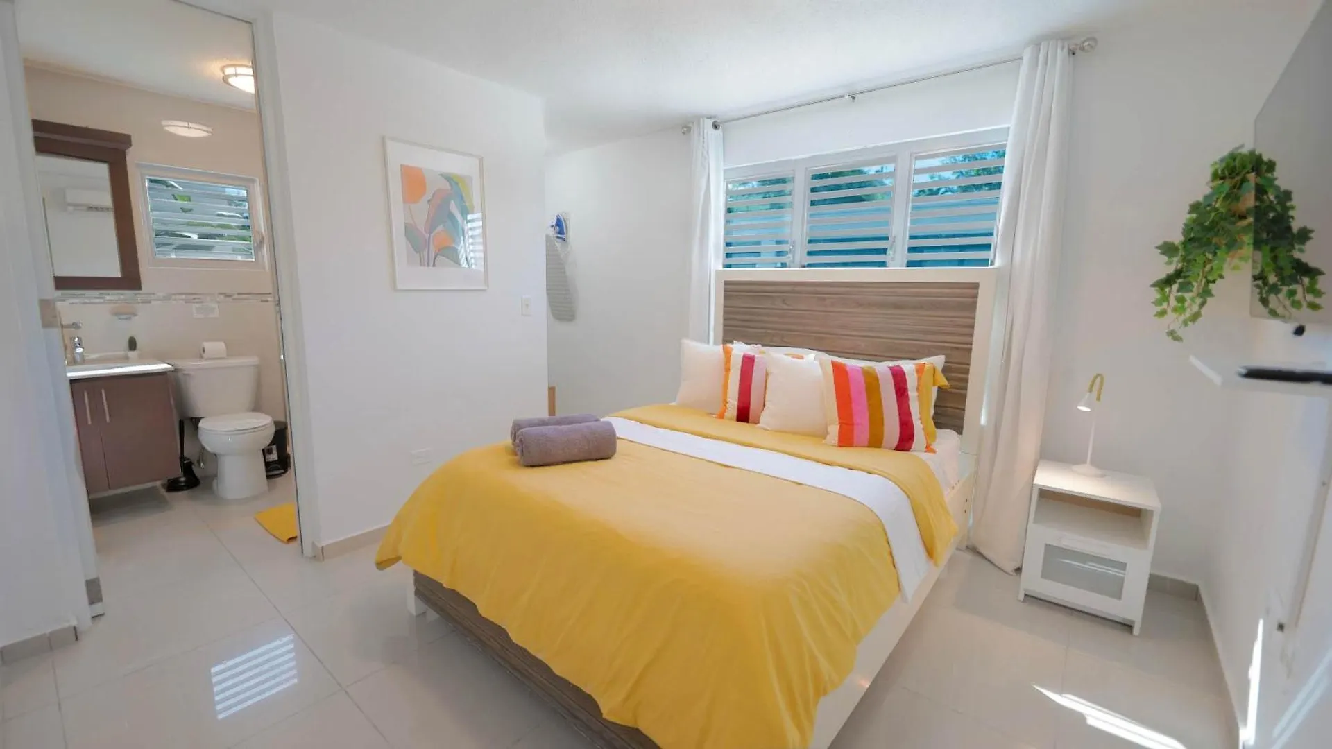 Holiday home Private 7 Villa Complex With 16 Bedroom Pool & Jacuzzi Dorado