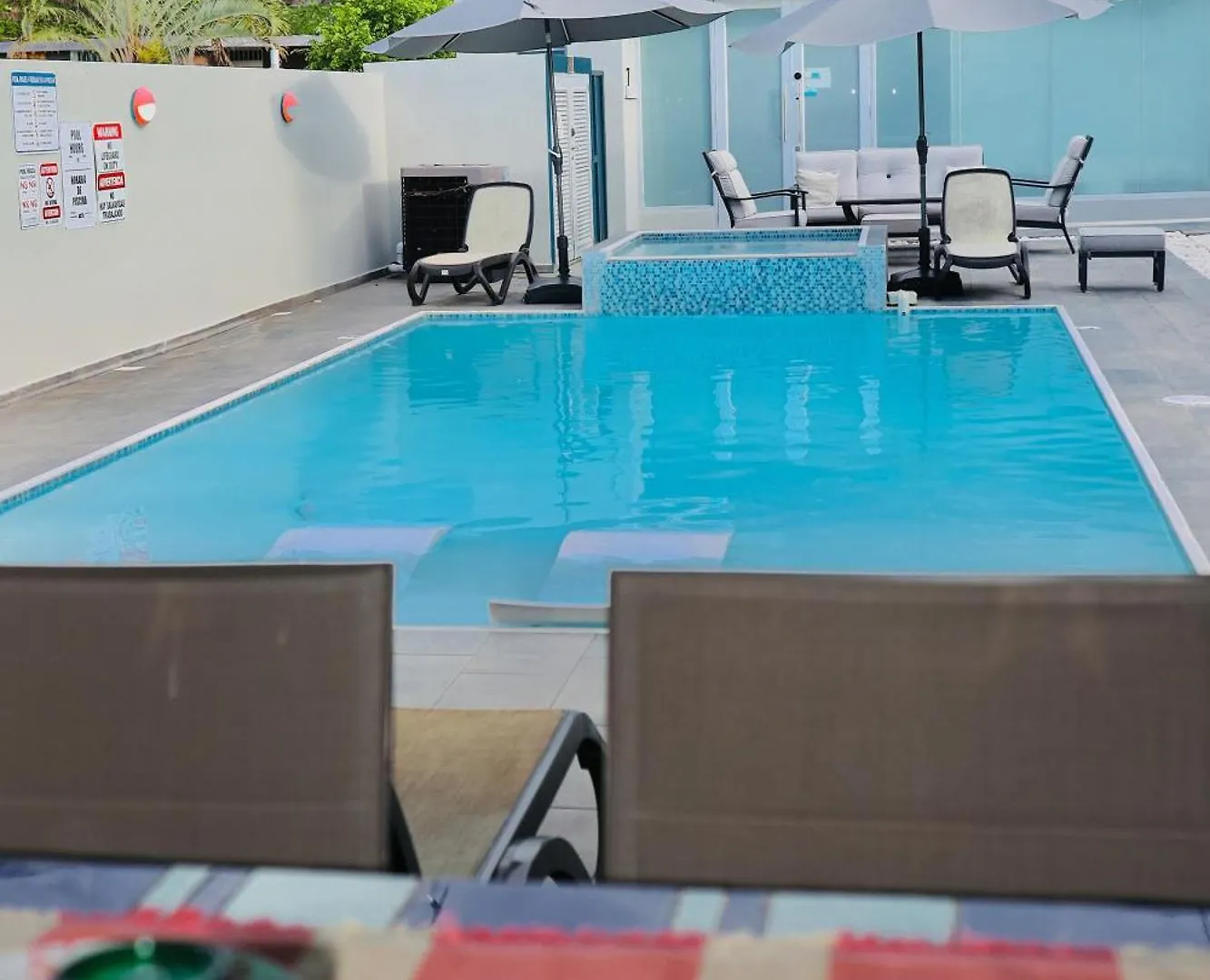 Private 7 Villa Complex With 16 Bedroom Pool & Jacuzzi 多拉多 波多黎各