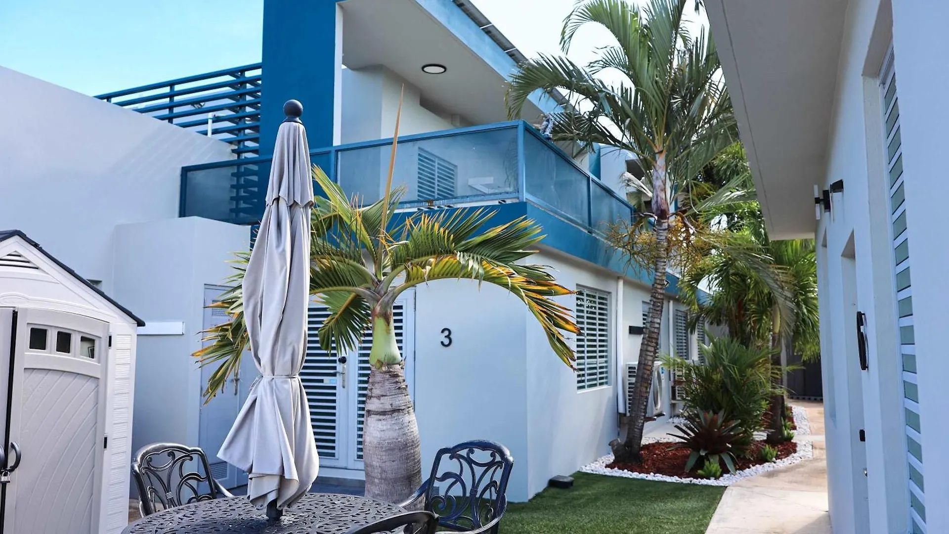 Private 7 Villa Complex With 16 Bedroom Pool & Jacuzzi 多拉多
