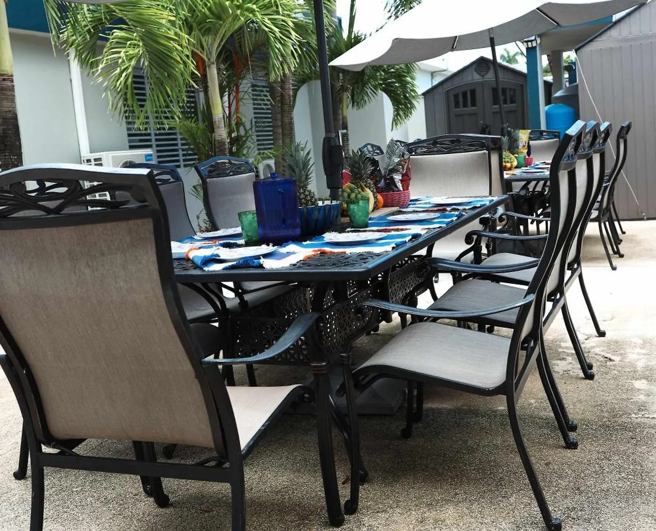Private 7 Villa Complex With 16 Bedroom Pool & Jacuzzi 多拉多